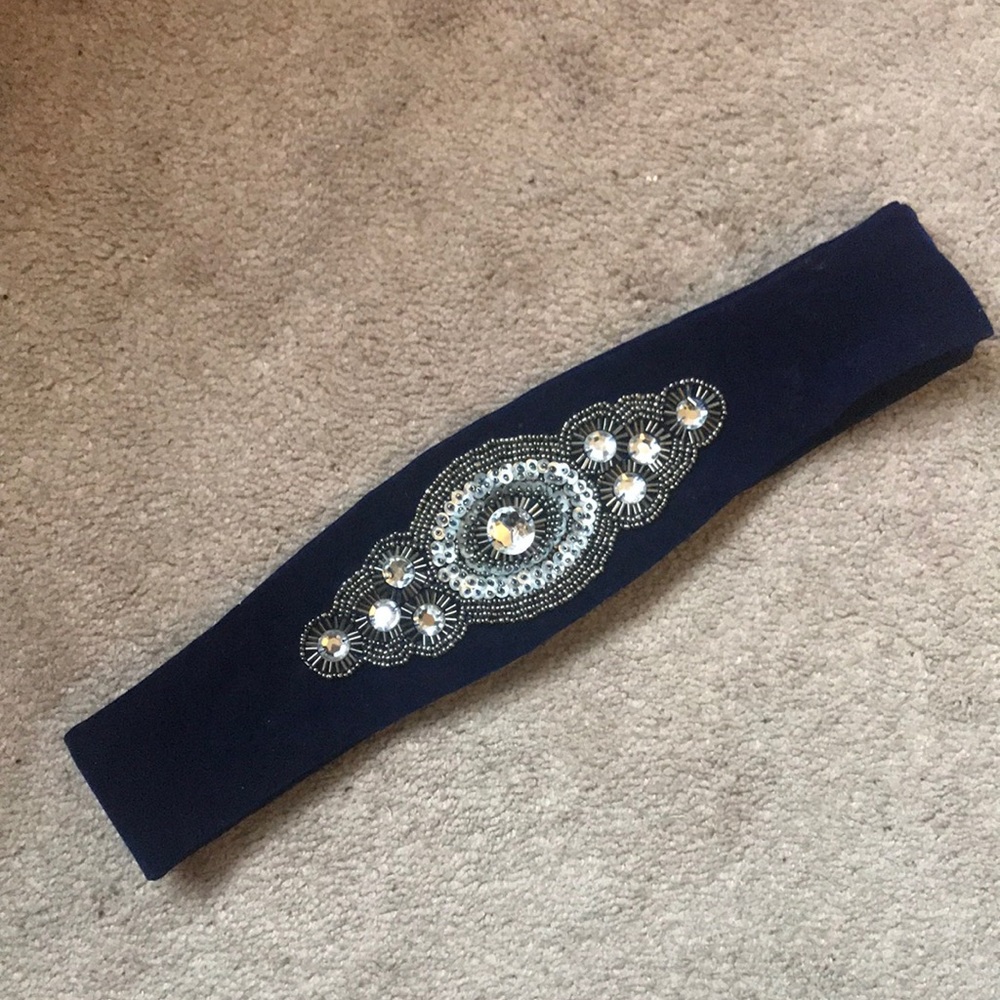 Urban Outfitters velvet belt 💎